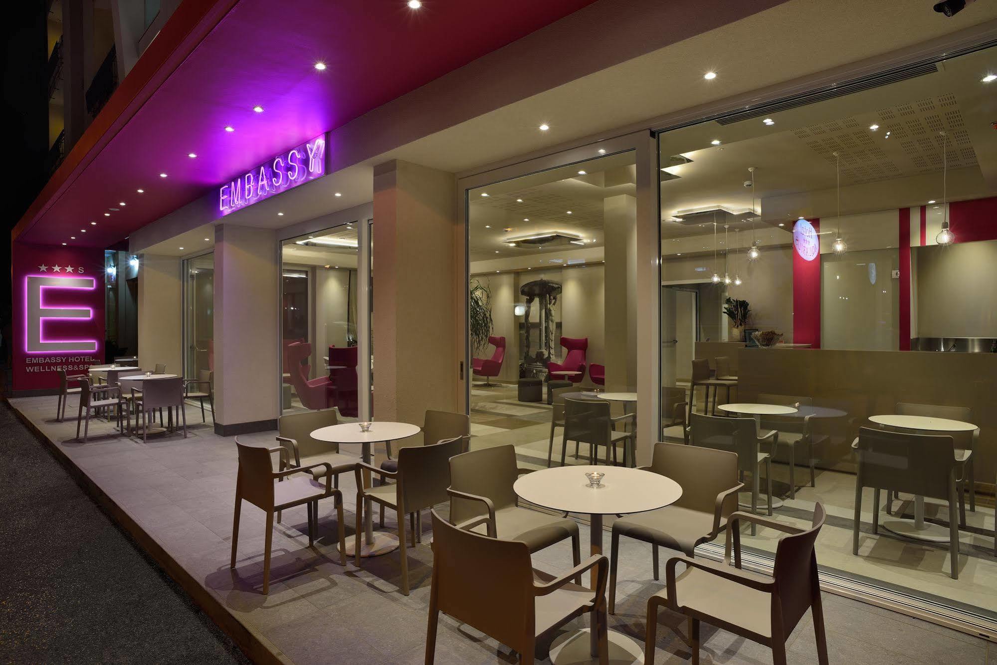 Embassy Hotel & Spa Cattolica Eksteriør billede
